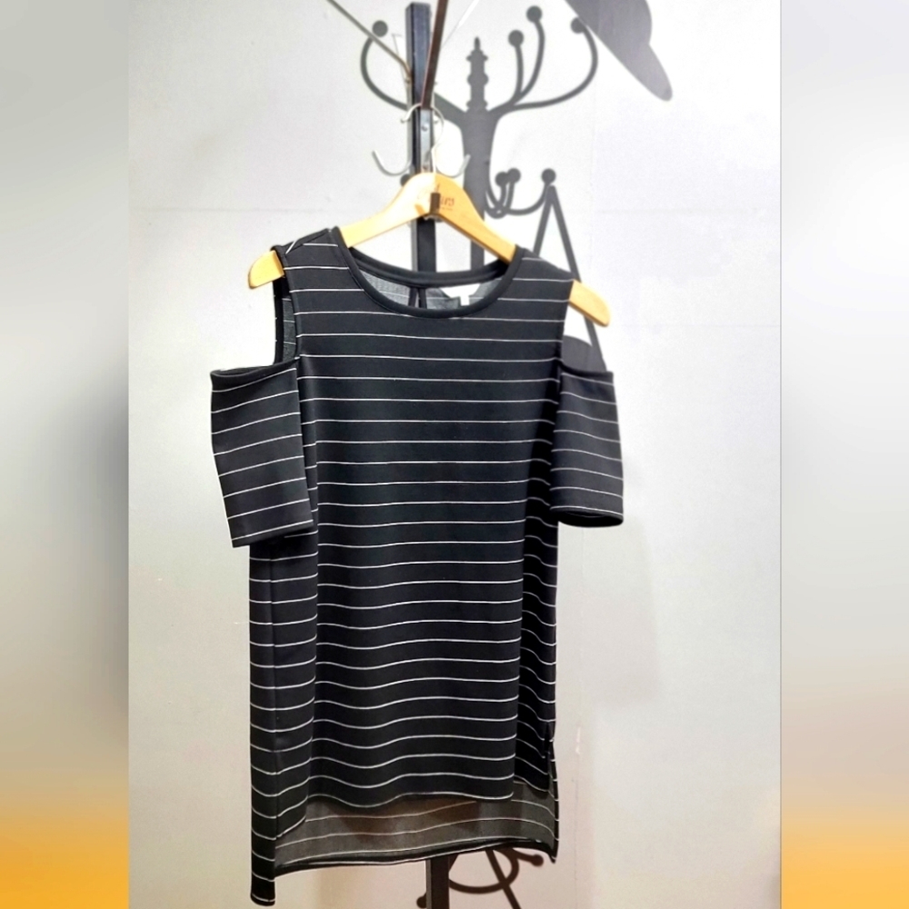 ❤️Camber & Grace Womens.Striped top